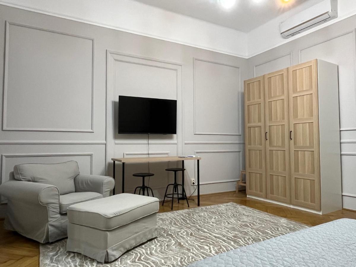 Barty Downtown Apart 2 Timisoara Exterior foto